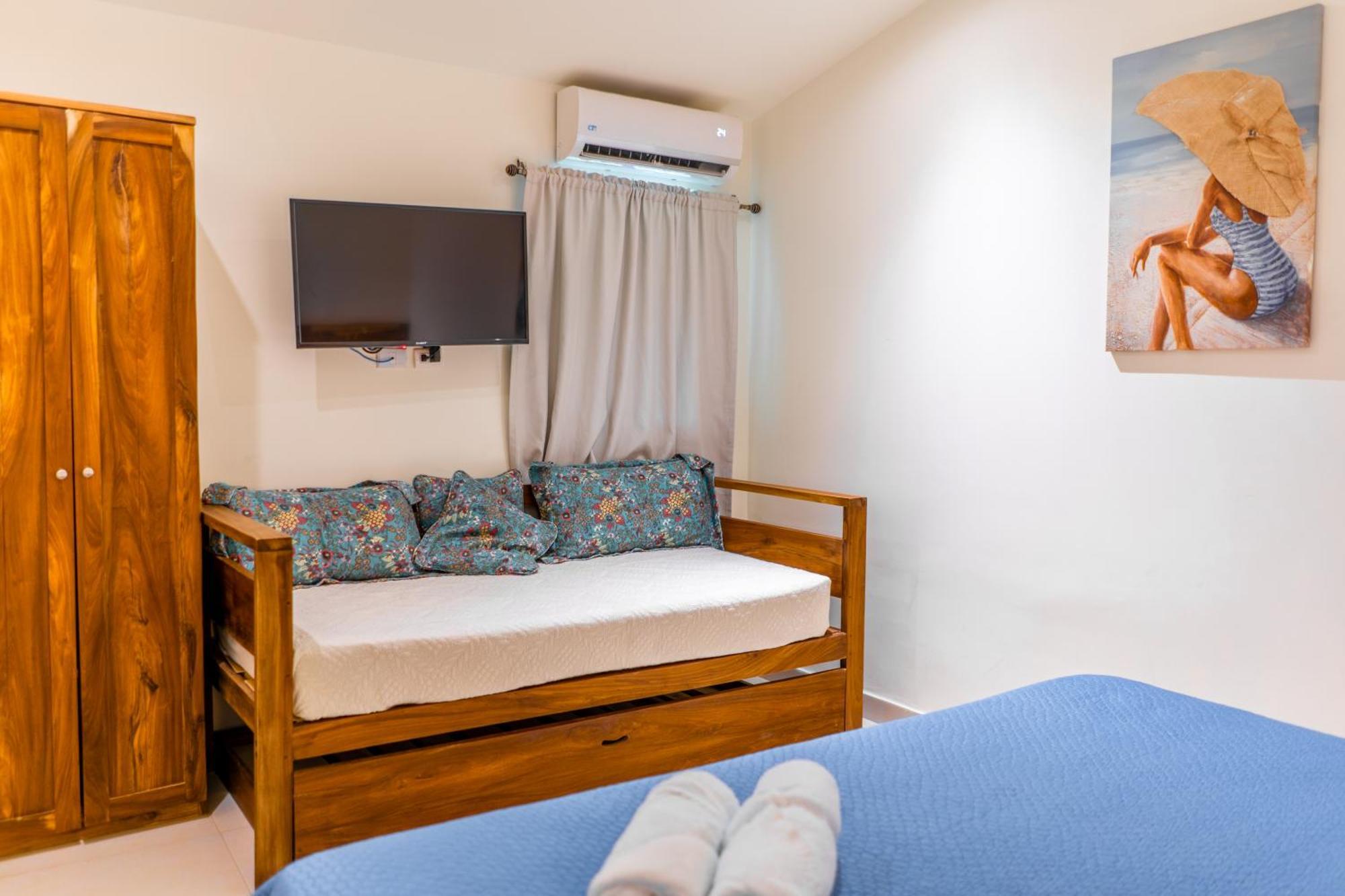 Banana Beach Bungalows Playa Santa Teresa  Eksteriør billede